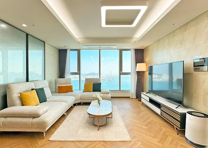 Brown Suites Busan Station