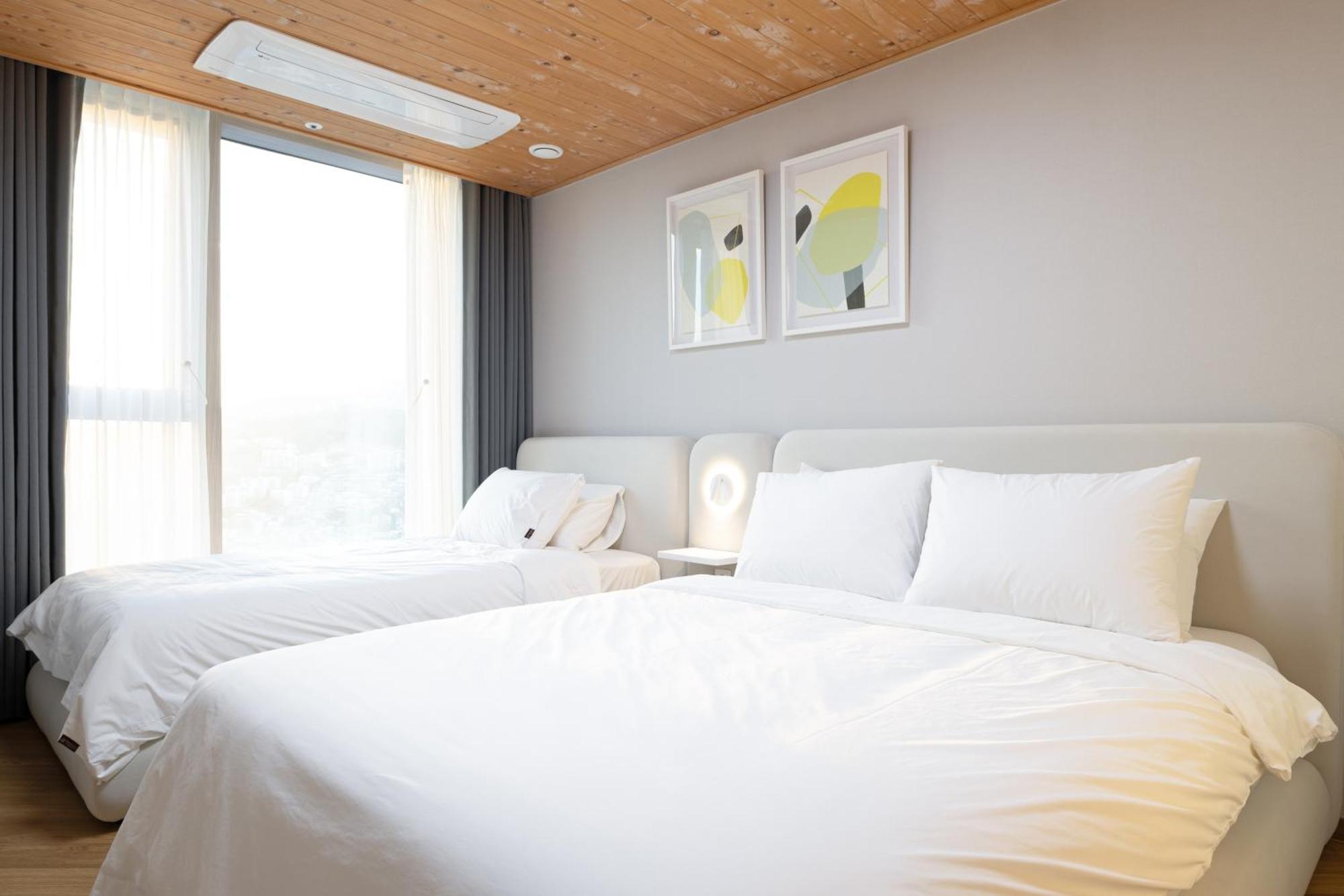 Apartemen Brown Station *